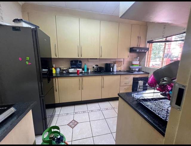 2 BEDROOM PROPERTY TO RENT IN ERASMIA